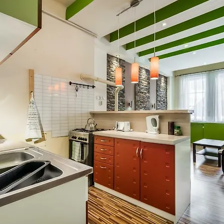 Apartment Bpr Leafy Oasis *